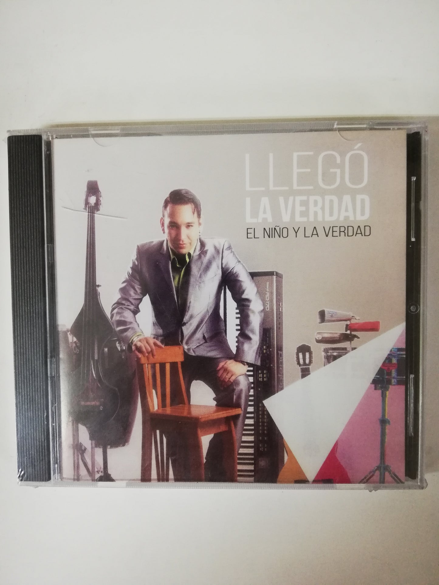 CD EL NIÑO Y LA VERDAD - LLEGO LA VERDAD