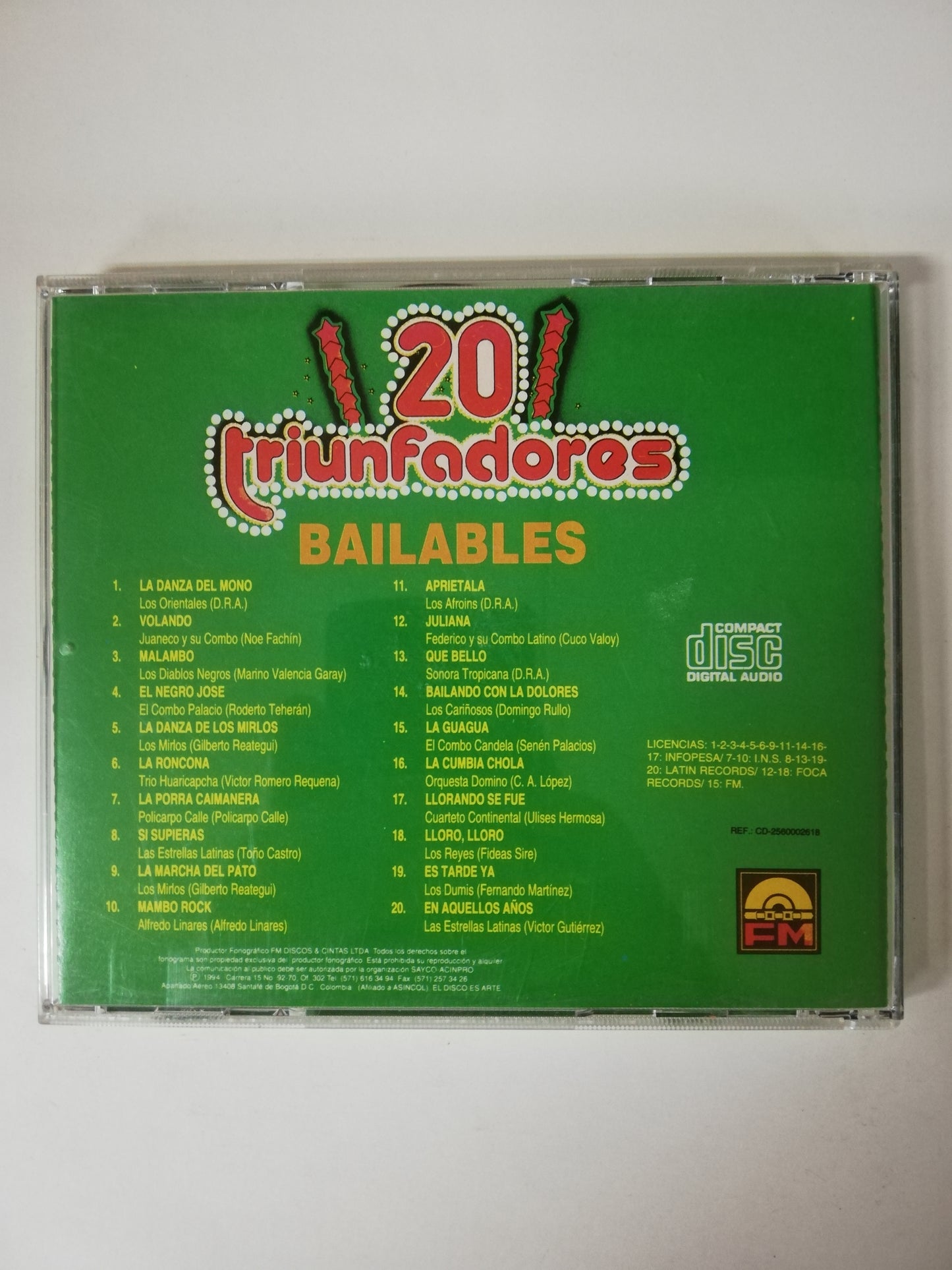 CD 20 TRIUNFADORES BAILABLES - VARIOS INTÉRPRETES