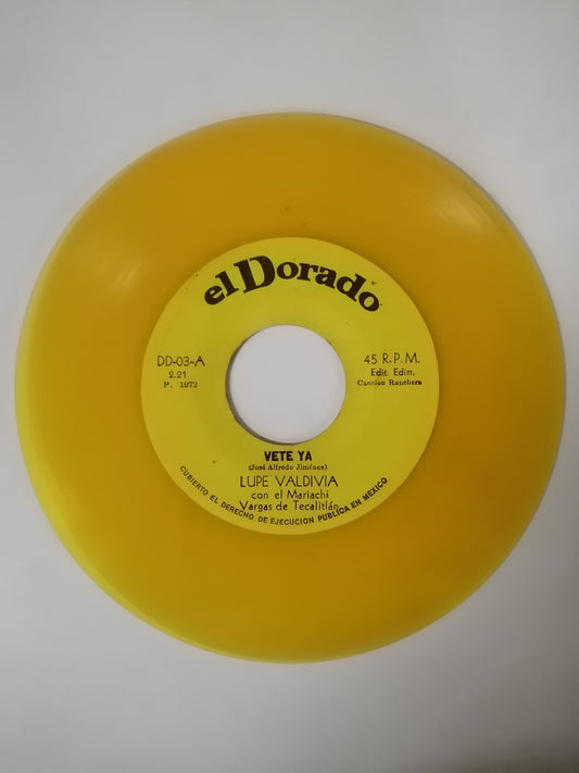 VINILO LUPE VALDIVIA CON EL MARIACHI VARGAS DE TECALITLÁN - VETE YA / A PIEDRA Y LODO