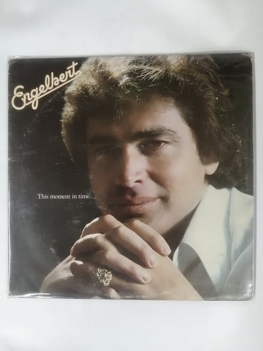 LP ENGELBERT HUMPERDINCK - THIS MOMENT IN TIME