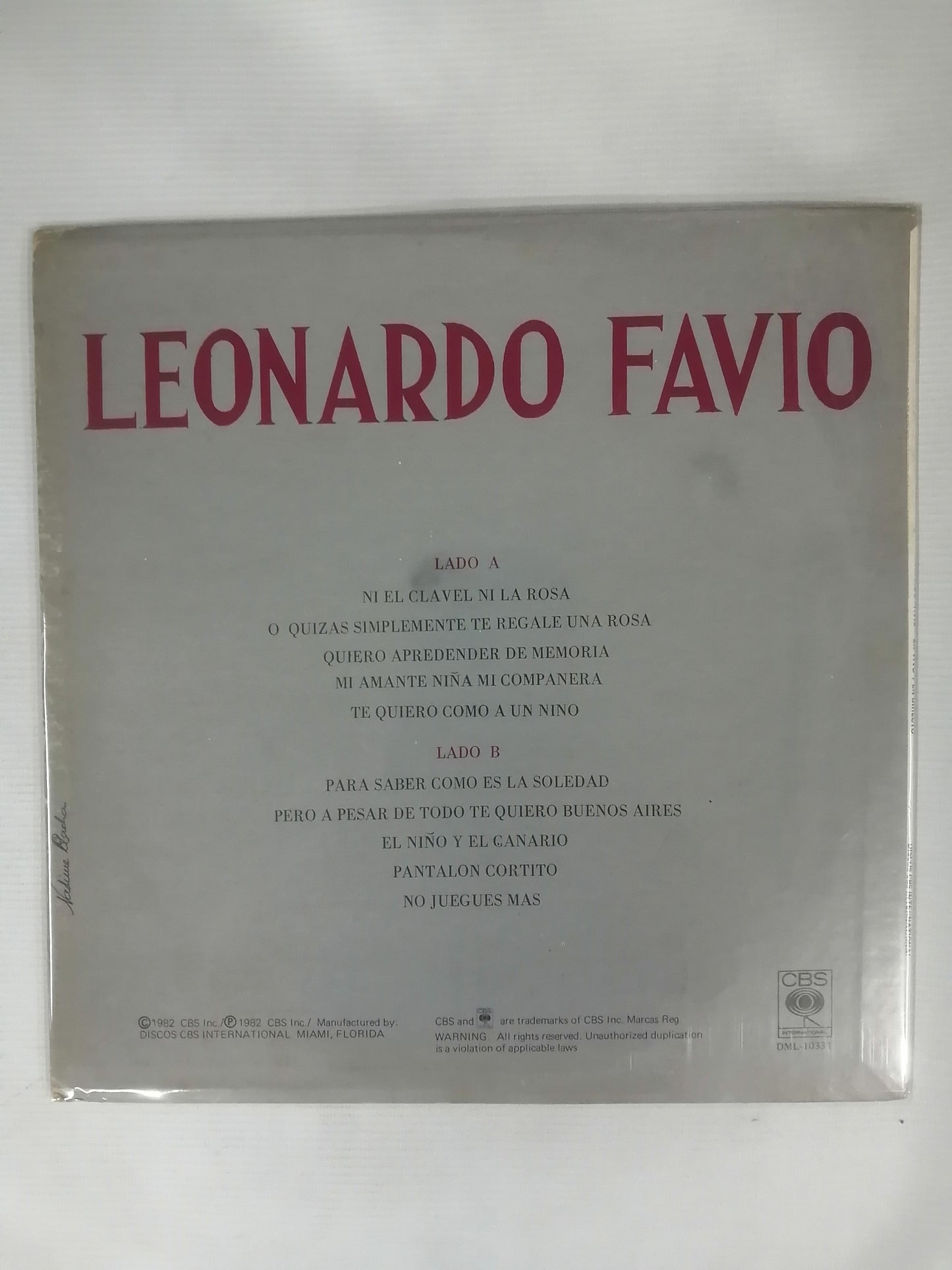 LP LEONARDO FAVIO - EN VIVO Y EN DIRECTO