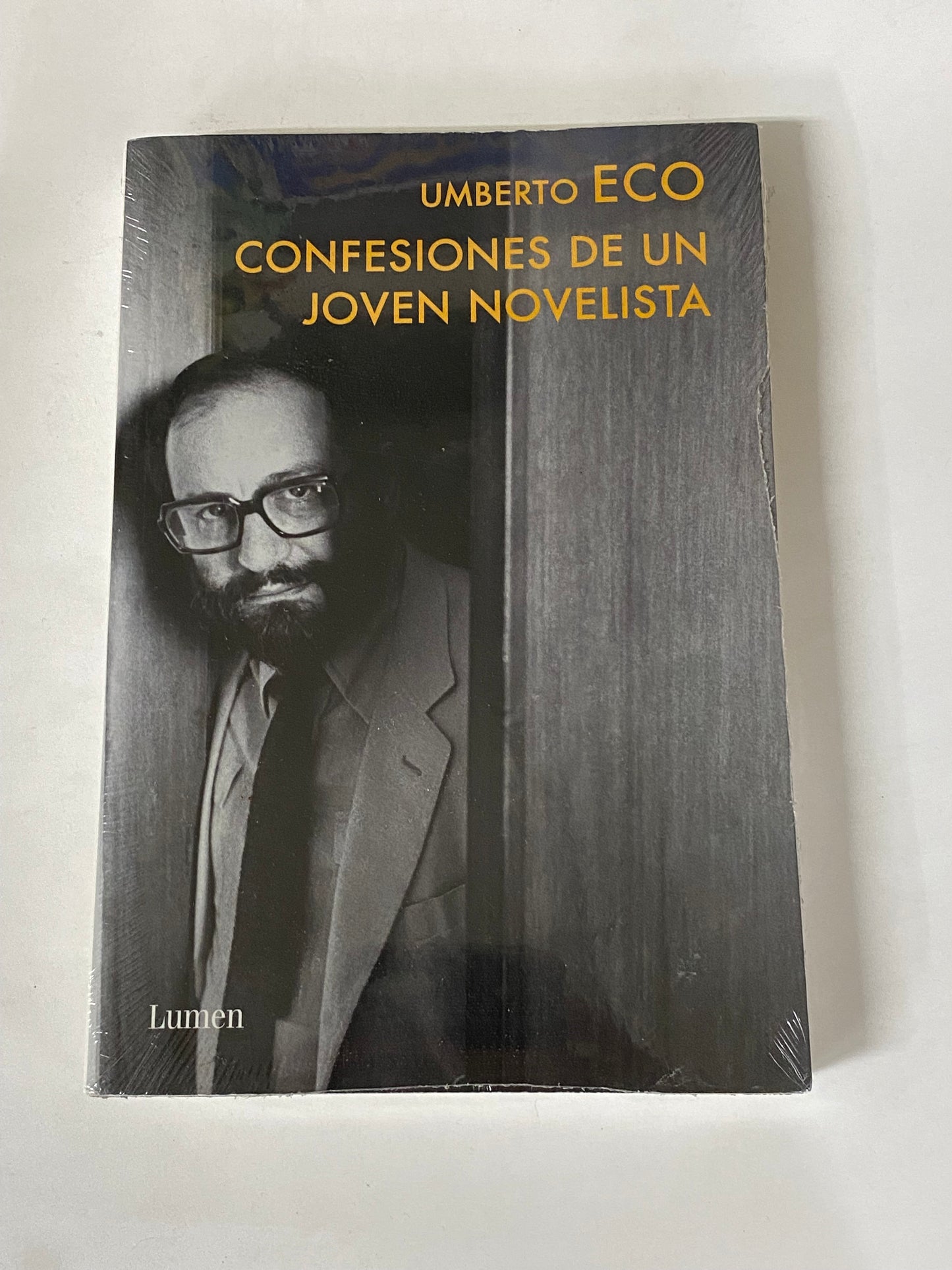 CONFESIONES DE UN JOVEN NOVELISTA