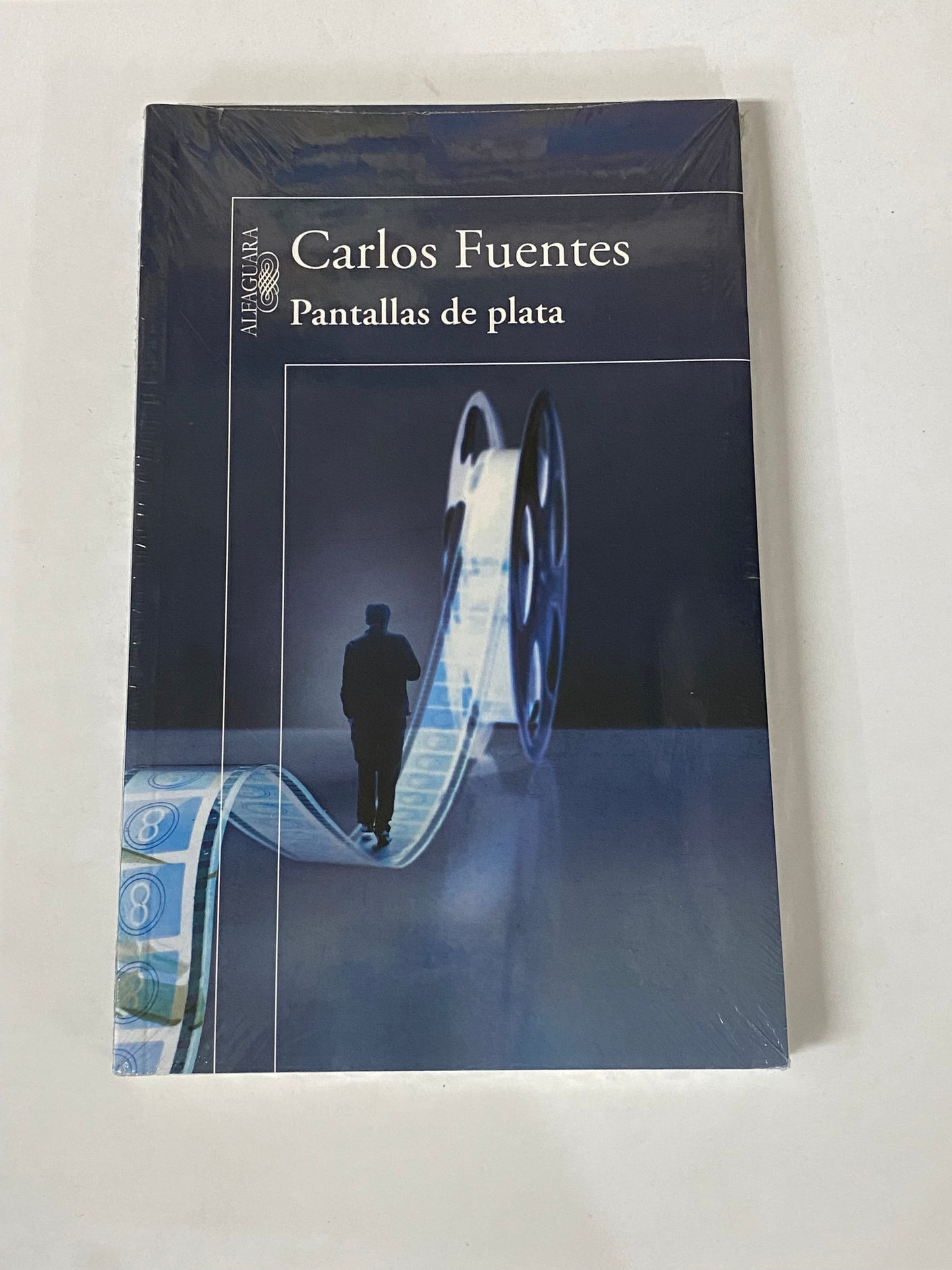 PANTALLAS DE PLATA- CARLOS FUENTES