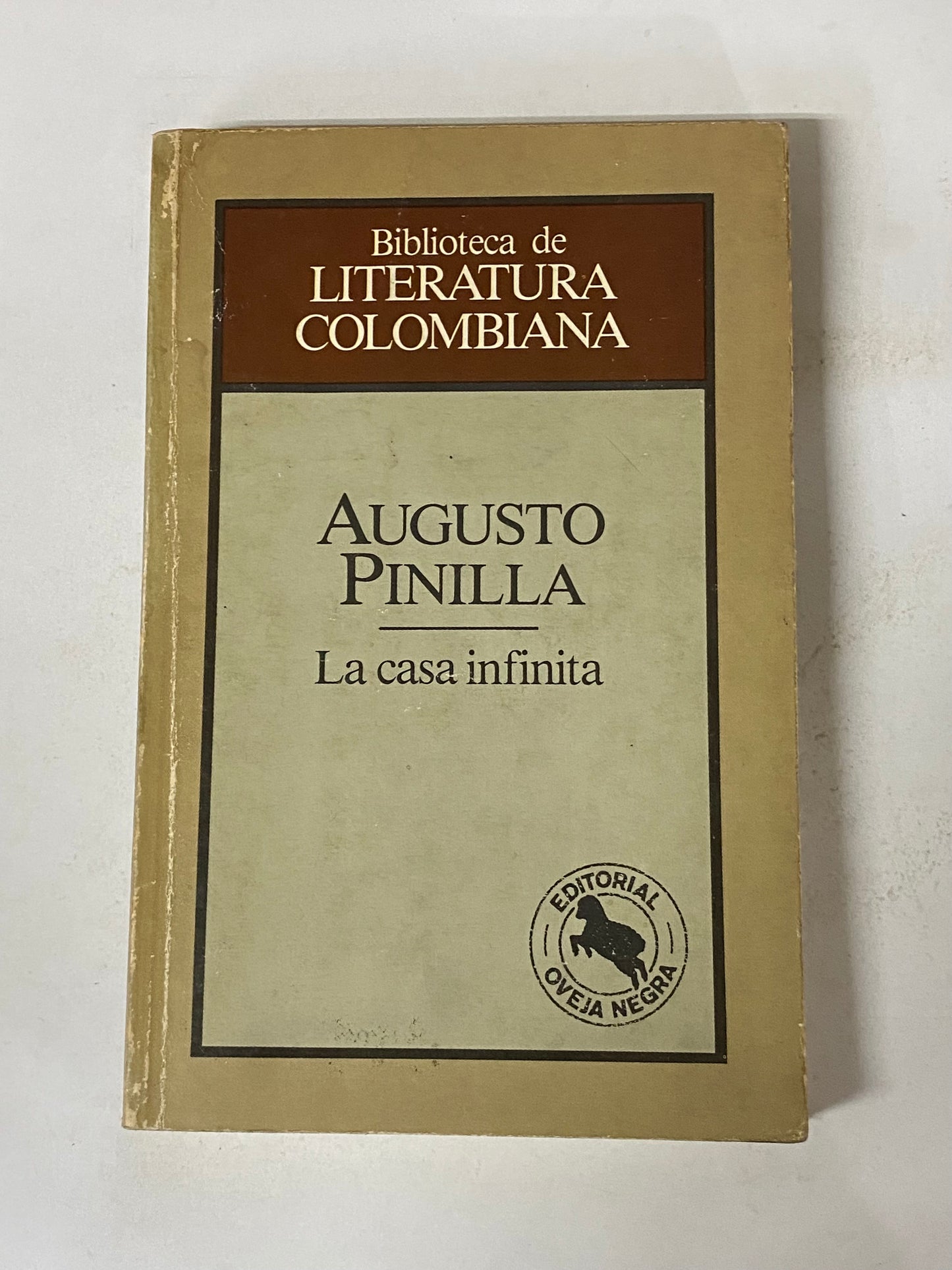 LA CASA INFINITA- AUGUSTO PINILLA