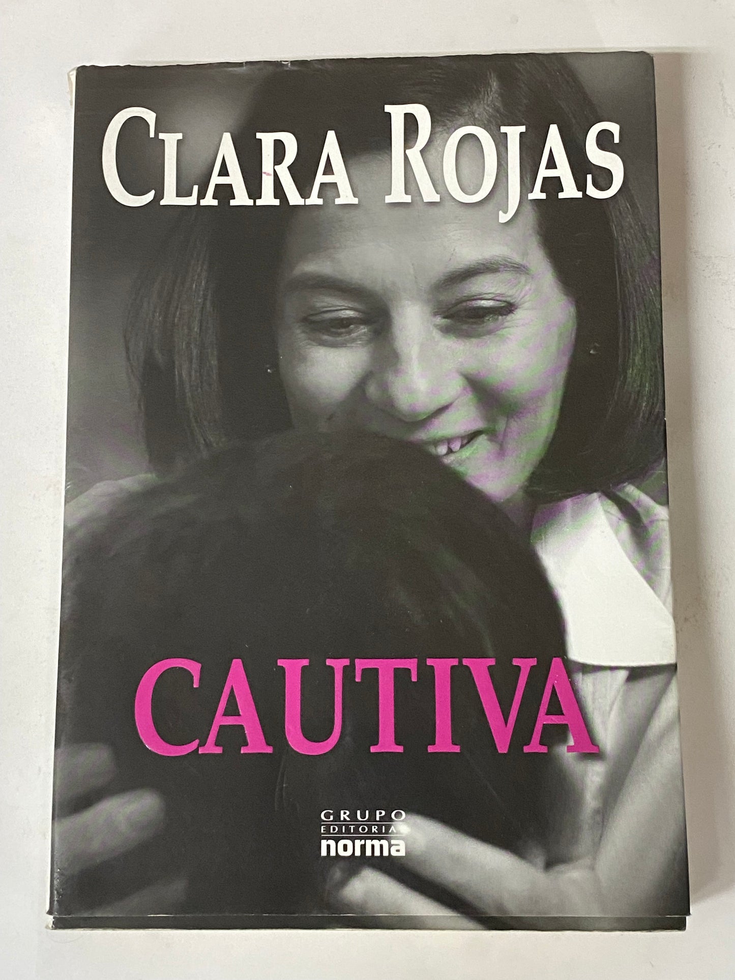 CAUTIVA- CLARA ROJAS