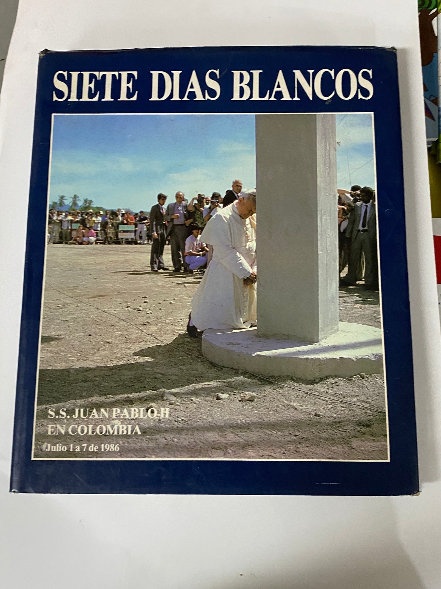 SIETE DIAS BLANCOS